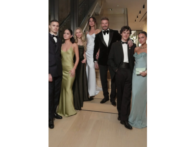 Victoria Beckham jagab David sünnipäeva puhul imearmsat perepilti