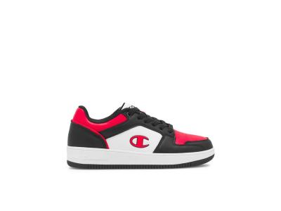 Kuidas valida laste tossusid, sneakerseid ja spordijalatseid hooaja ning tegevuse järgi